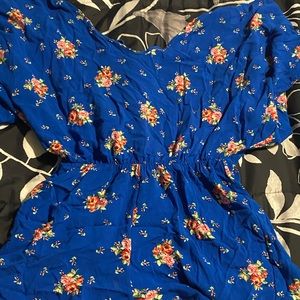 Women’s medium jumpsuit romper!